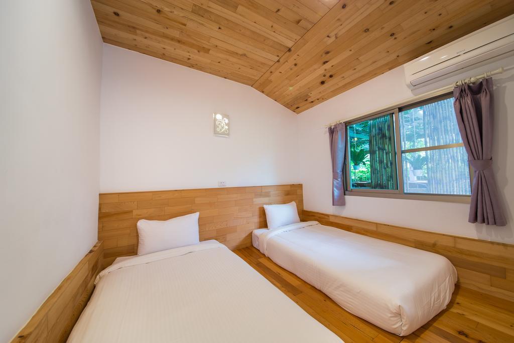 Hou Shan Ren Jia B&B Luye Eksteriør billede