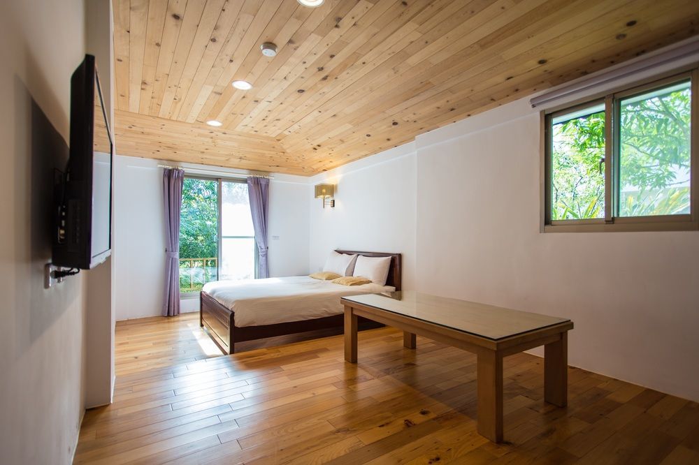 Hou Shan Ren Jia B&B Luye Eksteriør billede