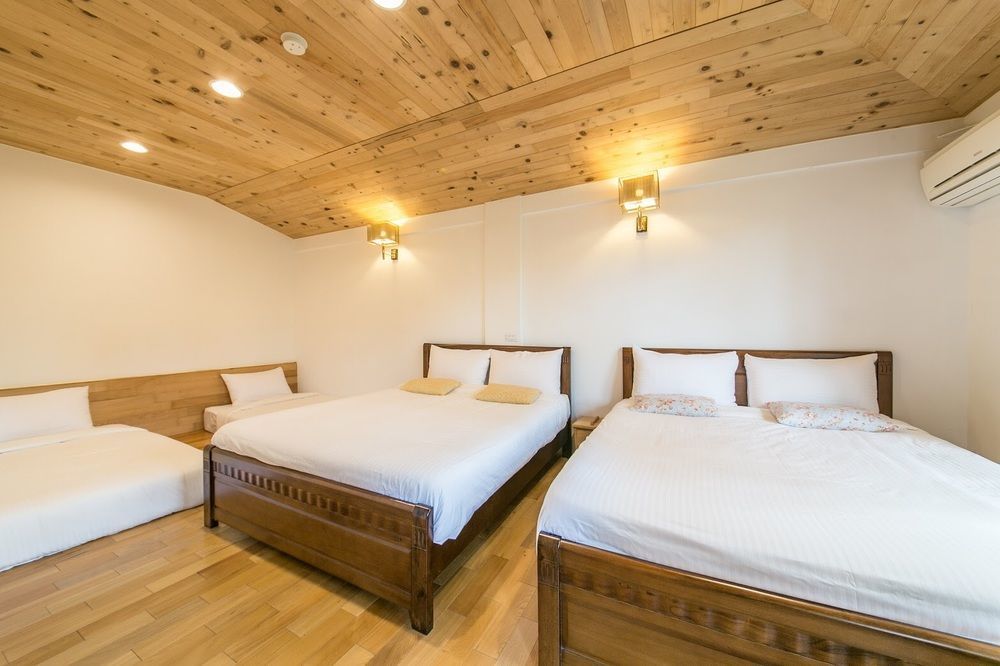 Hou Shan Ren Jia B&B Luye Eksteriør billede